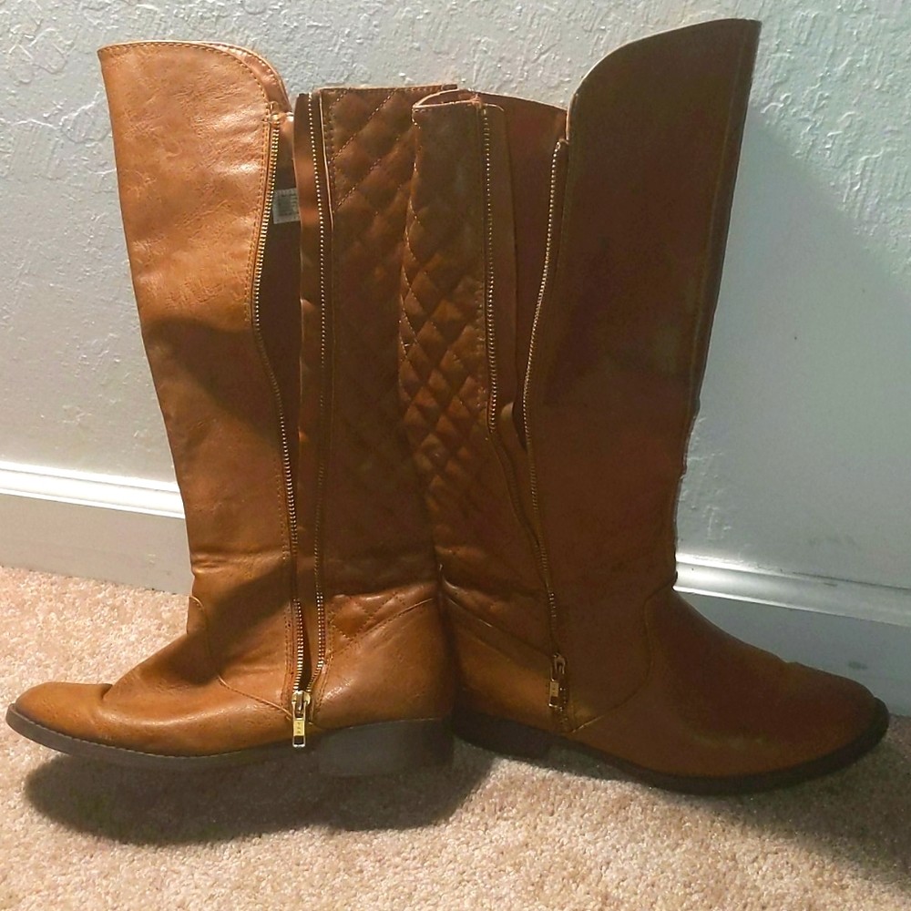 Brown boots